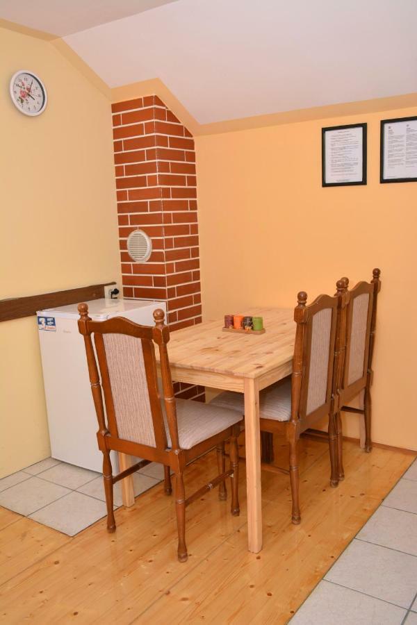 Apartman Viktorija Krapinske Toplice Exterior foto